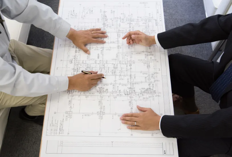金属屋根　取り付け作業
