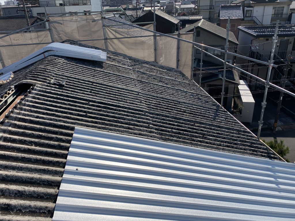 愛知県一宮市　工場の屋根修理工事