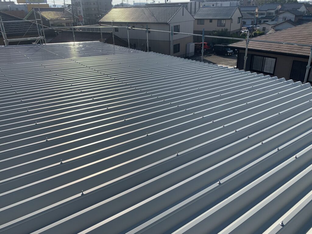 愛知県春日井市　工場の屋根修理工事